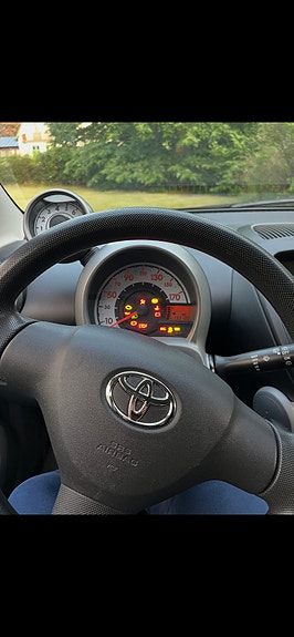 Toyota Aygo 6 of 6