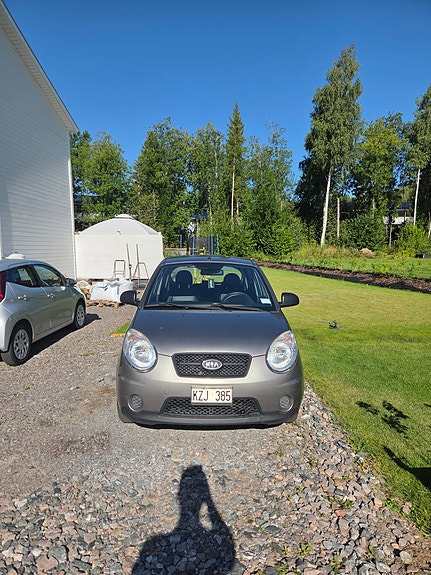 Kia Picanto 4 of 6