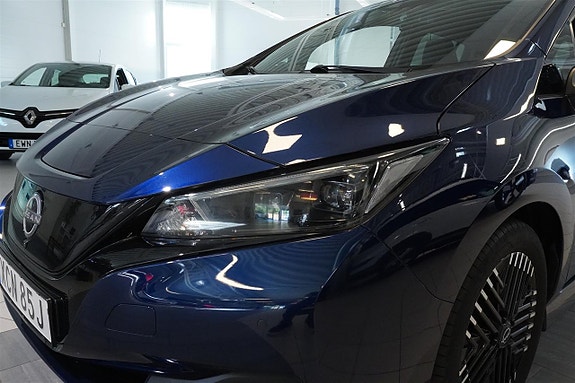 Nissan Leaf 10 of 21