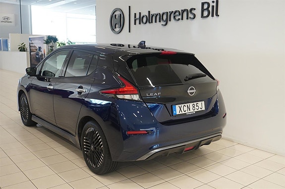 Nissan Leaf 4 of 16
