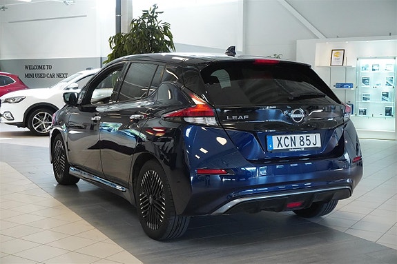 Nissan Leaf 5 of 21