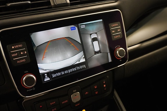 Nissan Leaf 15 of 15