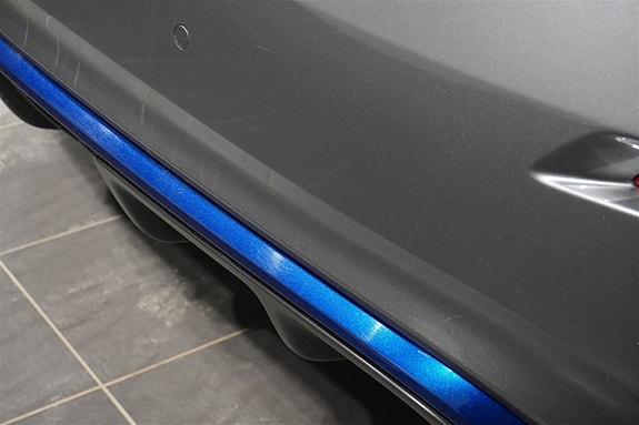 Nissan Leaf 10 of 15