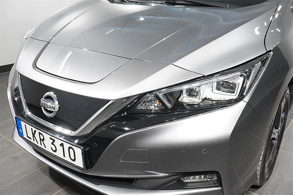Nissan Leaf 9 of 15