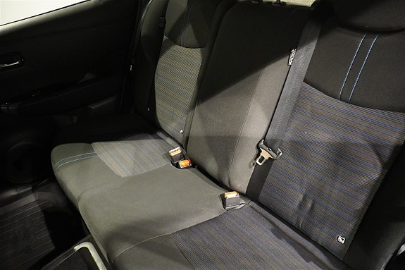 Nissan Leaf 6 of 15