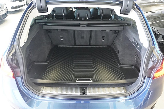 BMW 320d 7 of 30