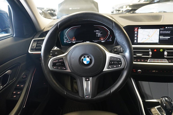 BMW 320d 17 of 30