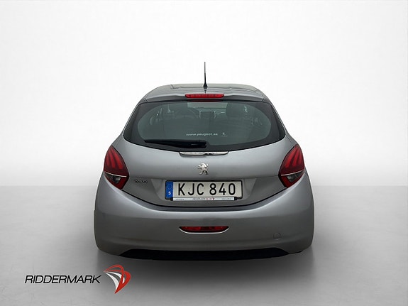Peugeot 208 5 of 5