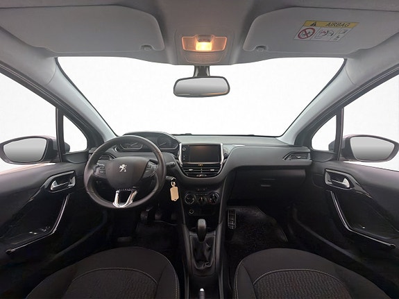 Peugeot 208 11 of 26