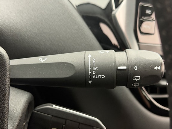 Peugeot 208 20 of 26