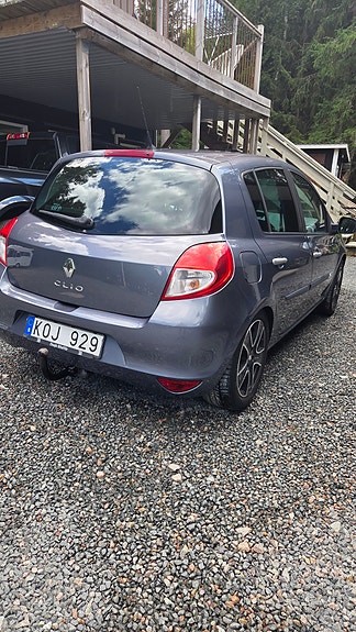 Renault Clio 3 of 5