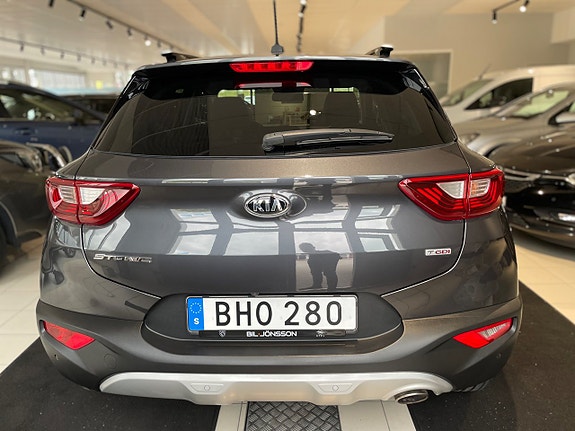 Kia Stonic 5 of 5