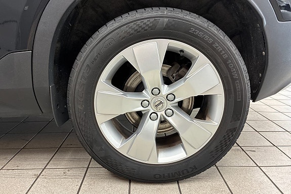 Volvo XC40 20 of 21