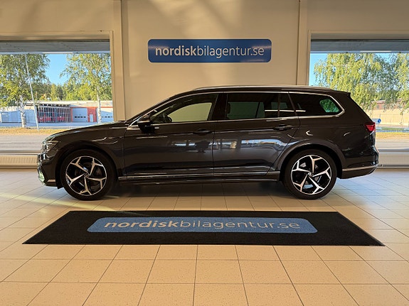 Volkswagen Passat 2 of 5