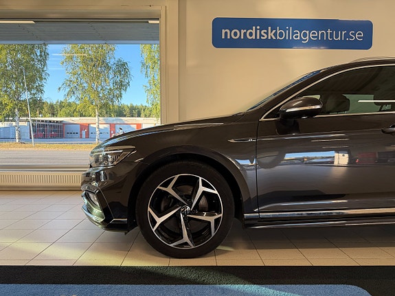 Volkswagen Passat 4 of 5