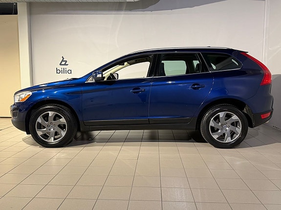 Volvo XC60 4 of 5