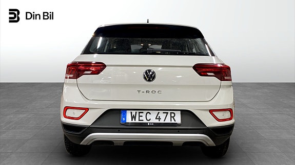 Volkswagen T-Roc 5 of 12