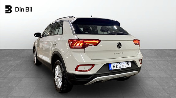 Volkswagen T-Roc 3 of 12