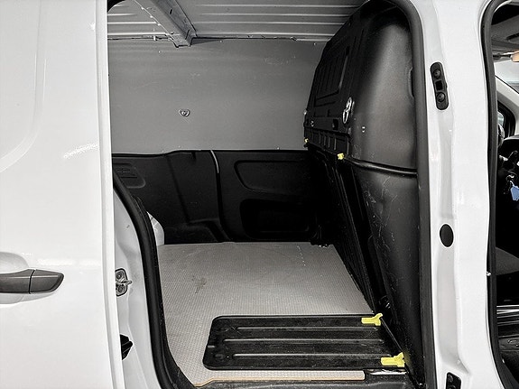 Opel Combo 23 of 24