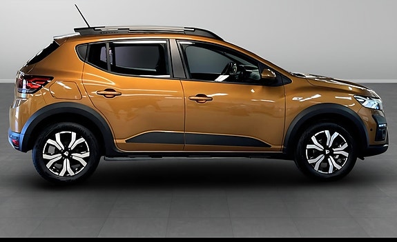 Dacia Sandero Stepway 3 of 5