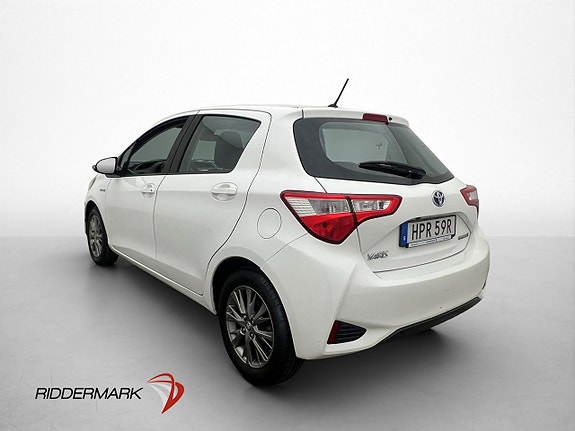 Toyota Yaris 4 of 26
