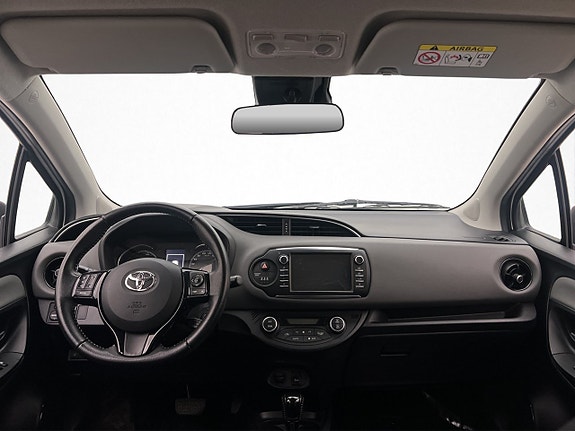 Toyota Yaris 12 of 26