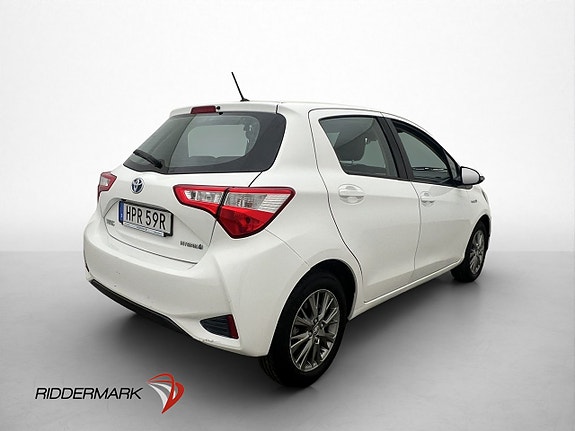 Toyota Yaris 6 of 26