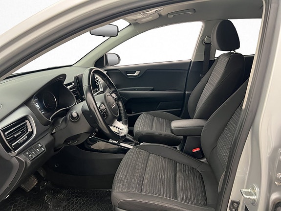 Kia Stonic 21 of 29