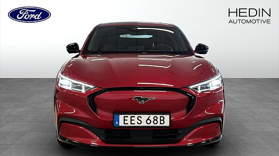 Ford Mustang 8 of 9