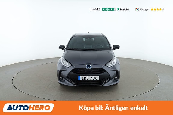 Toyota Yaris 9 of 30