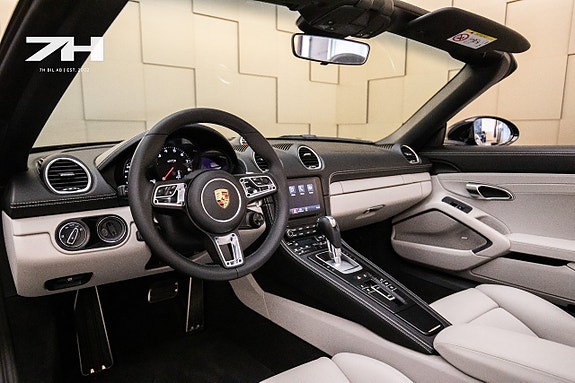 Porsche 718 Boxster GTS 9 of 25