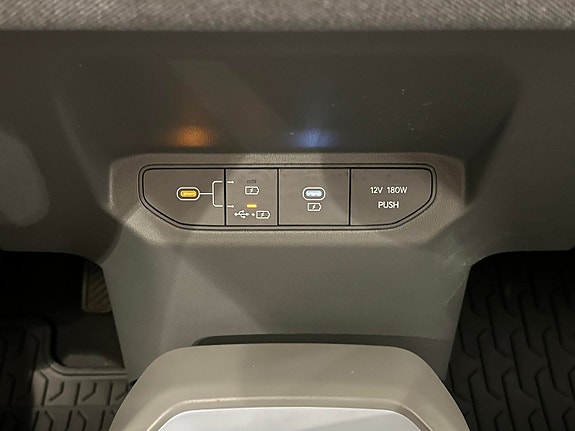Kia EV3 17 of 18