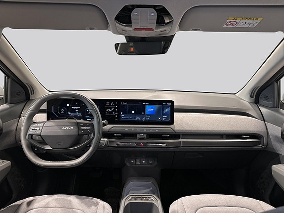 Kia EV3 7 of 18