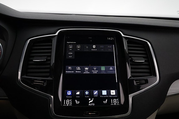 Volvo XC90 22 of 28