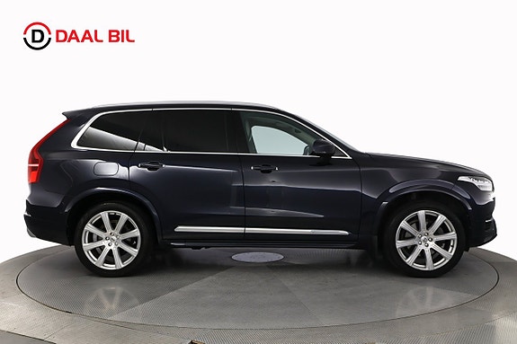 Volvo XC90 5 of 28