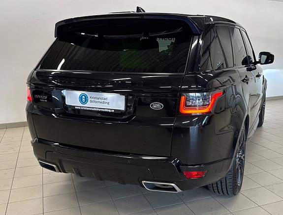 Land Rover Range Rover Sport 6 of 10