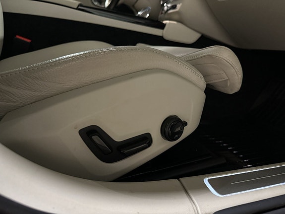 Volvo S90 18 of 26