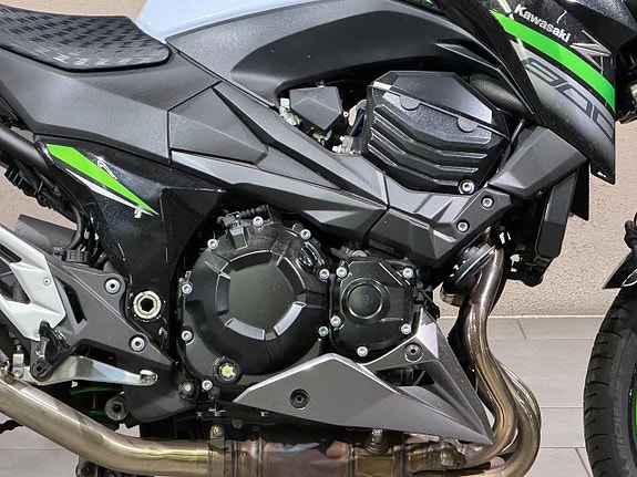 Kawasaki Z800 ABS 3 of 7