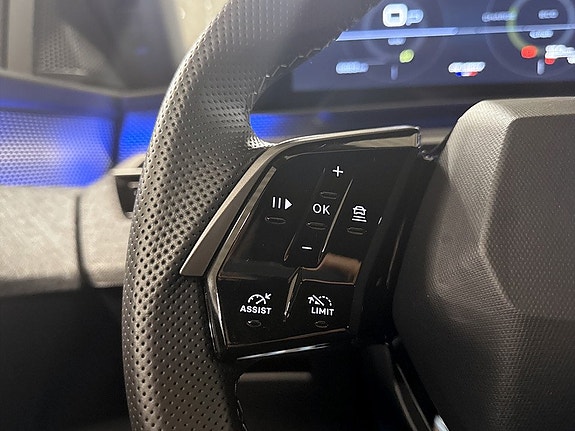 Peugeot 5008 8 of 19