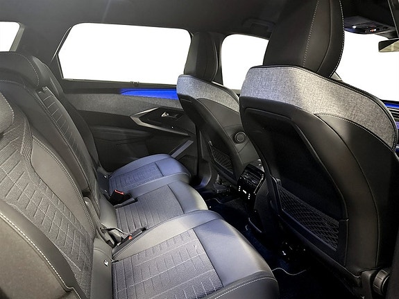Peugeot 5008 15 of 19