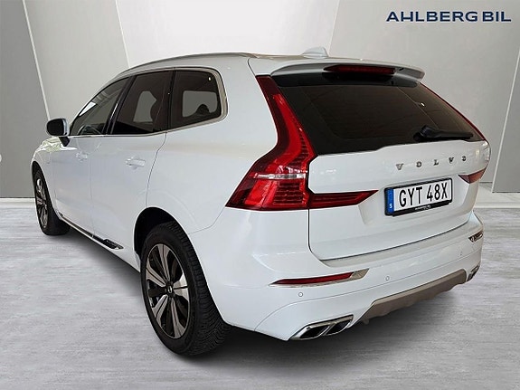 Volvo XC60 3 of 5