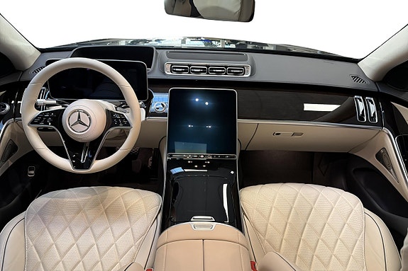 Mercedes-Benz S580 e 5 of 15
