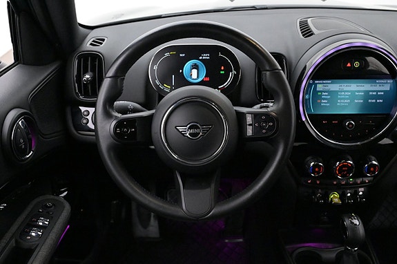 MINI Countryman Cooper SE 7 of 27