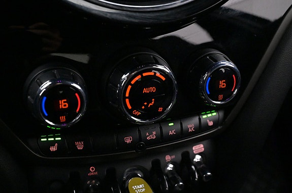 MINI Countryman Cooper SE 19 of 27