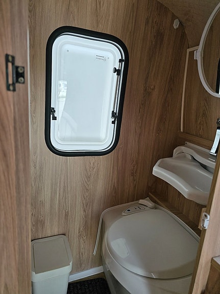 Övriga Hjovagn R ET *Dubbelsäng *Förtält *750 kg 14 of 22