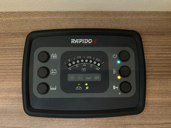 Rapido 666 / Cykelställ / Backkamera / Långbäddar 22 of 25