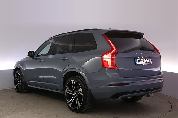Volvo XC90 4 of 5