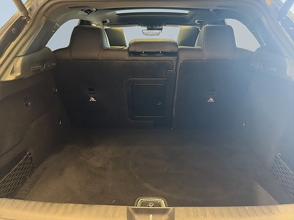 Mercedes-Benz GLA220 d 12 of 20