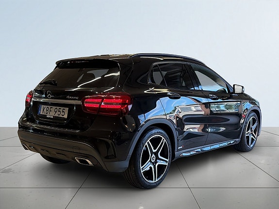 Mercedes-Benz GLA220 d 6 of 20