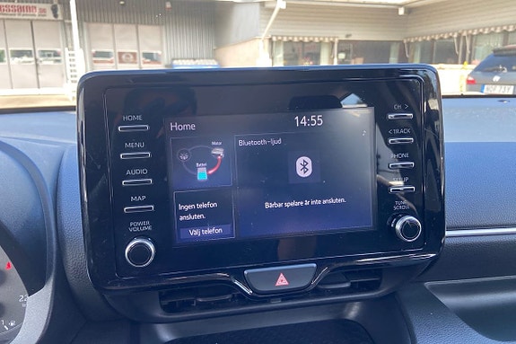 Toyota Yaris 15 of 21